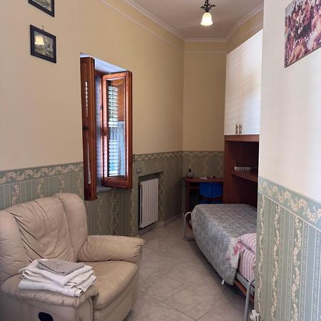 Otium Stabianum- Appartamento Centro Citta - Castellammare di Stabia Kültér fotó